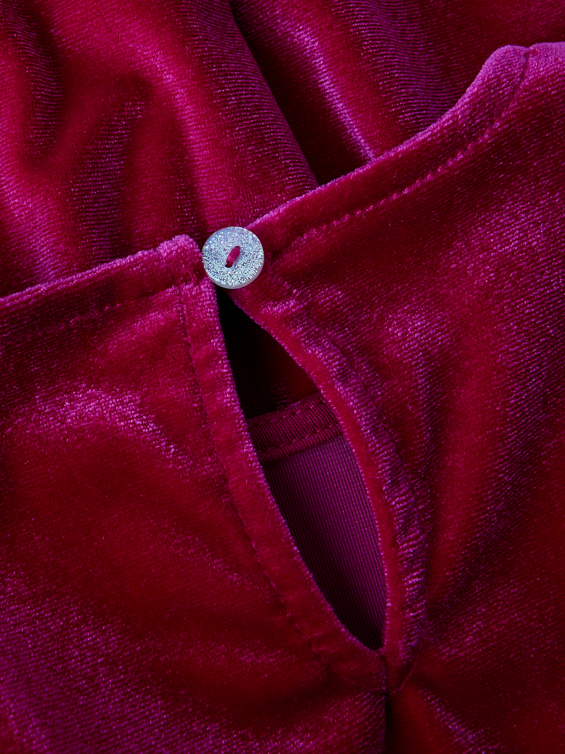 model_shot-front_full